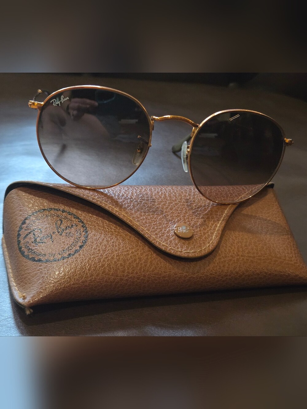 Ray-Ban Round Gold Frame Sunglasses with Brown Gradient Lenses  RB3447 9001A5
